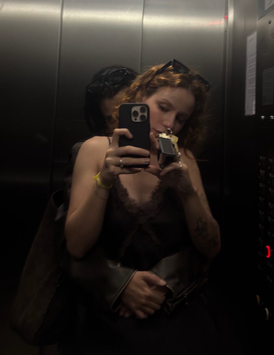 lsbiazin's tweet image. que casalzão pqp