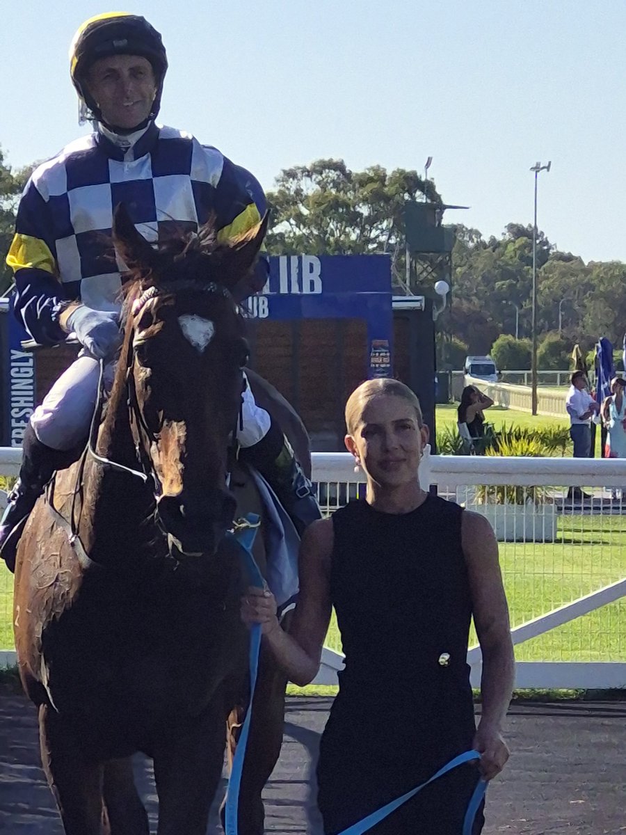 Bohemian Diamond (Maschino/Elsie's Rhapsody) got the win at Ascot! She is such a talented mare and hopefully in for a nice prep. Well done girl. Thanks to <a href="/MortonRacing/">Morton Racing</a> and strapper Tiana for having her looking so good. Thanks for the perfect steer Bradley! <a href="/bradparnham/">Brad Parnham</a>