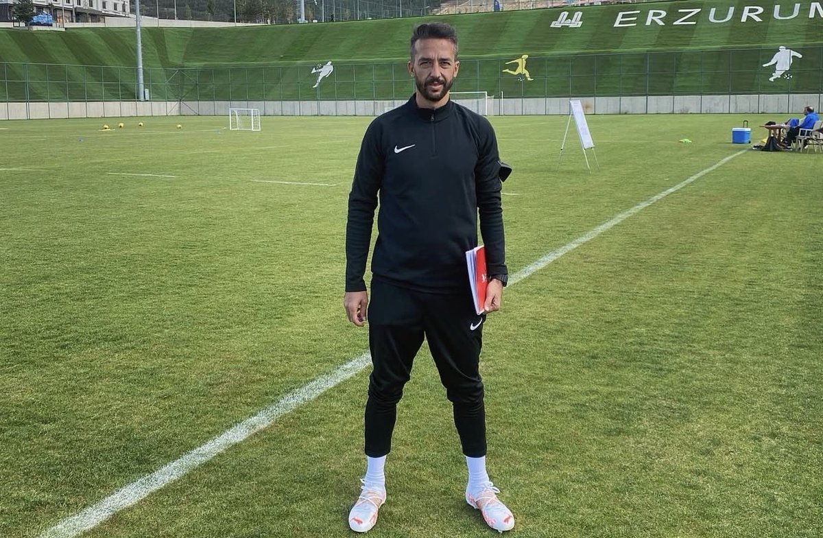 Salimmanav's tweet image. ÖZEL | Bursaspor, teknik direktörlük görevi için listesine Bilal Kısa’yı ekledi. @ajansspor