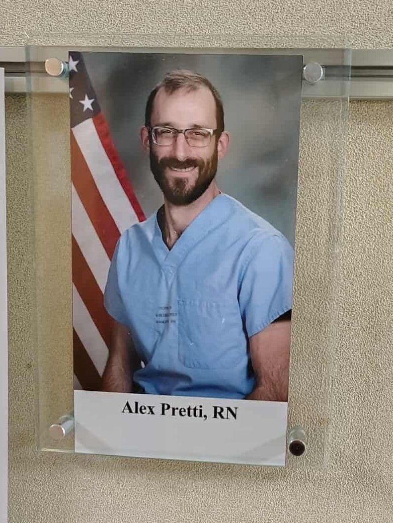 REST IN PEACE to the VA nurse that ICE MURDERED TODAY

Alex Pretti