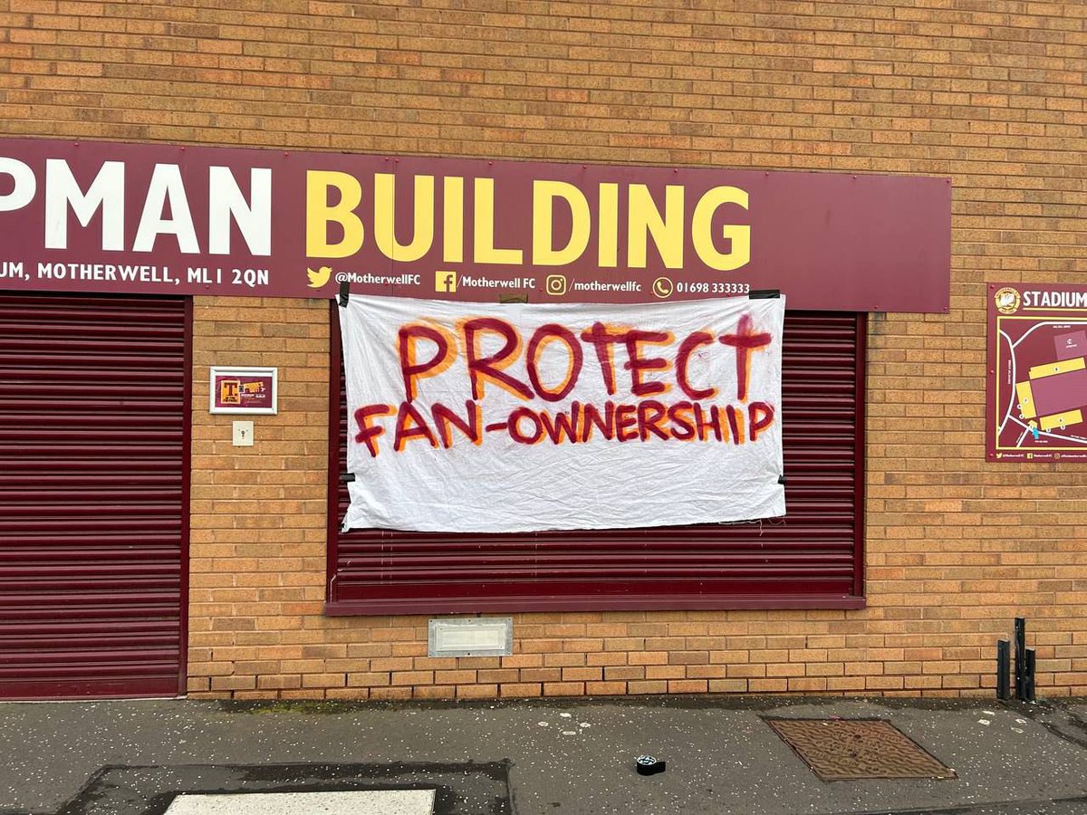 Derek Watson tweet media