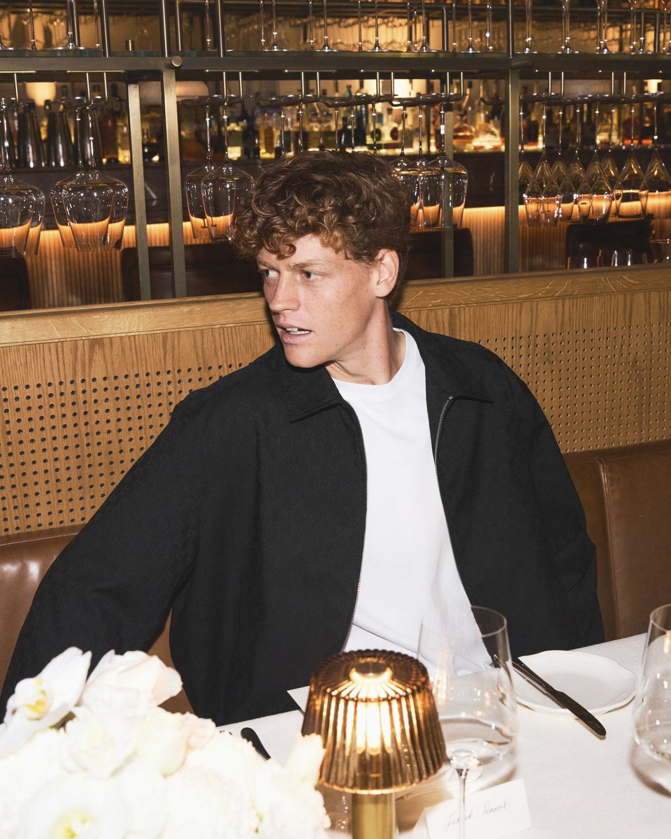 Jannik Sinner tweet media