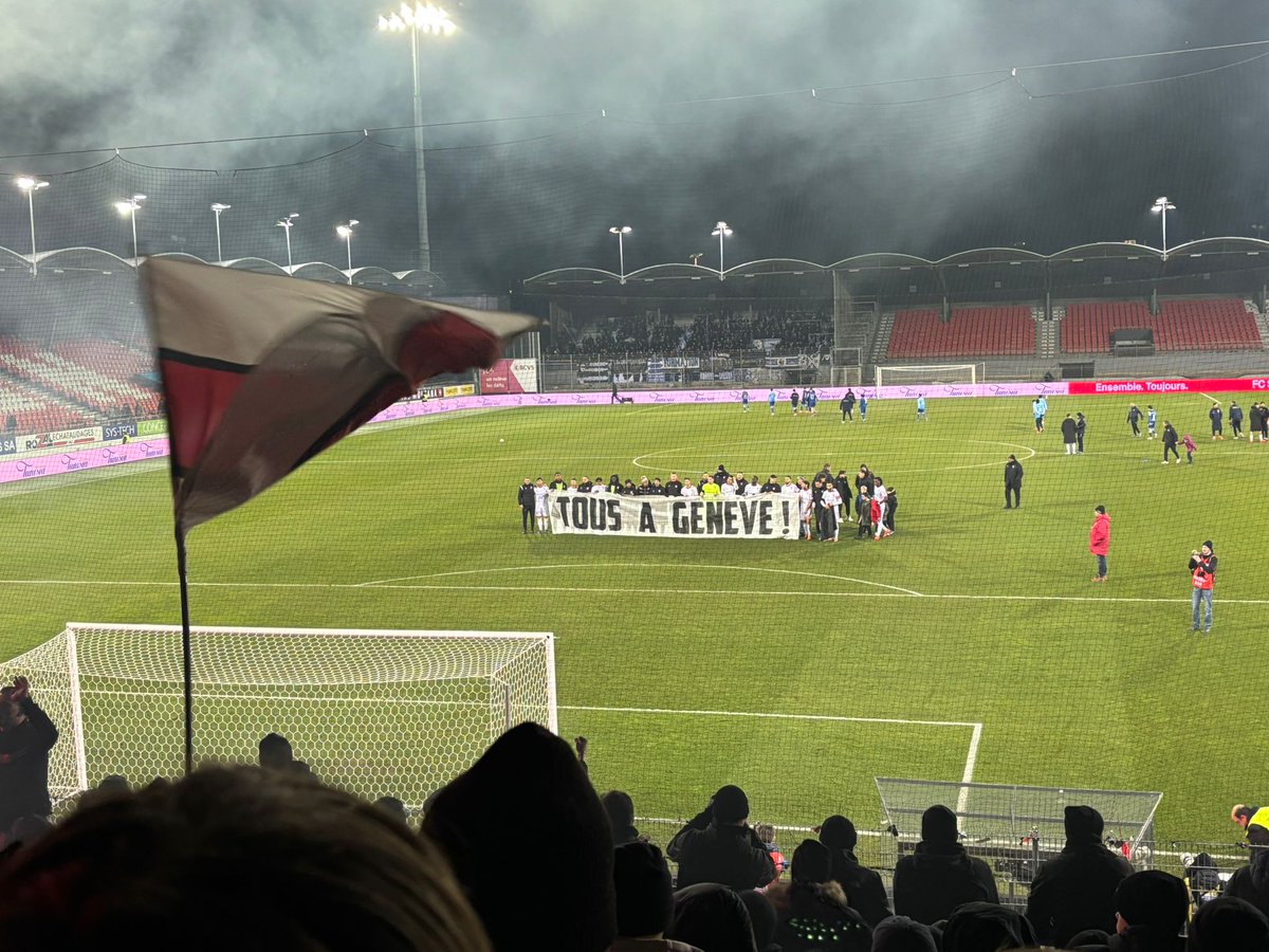 "Gagnez le derby" et "Tous à Genève"

Les supporters et les joueurs du <a href="/FCSion/">FC Sion</a> lancent déjà le derby du Rhône de samedi prochain