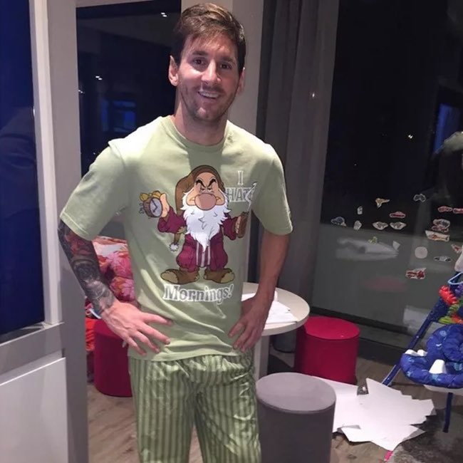 يوم زفافي                                 #MessiDay