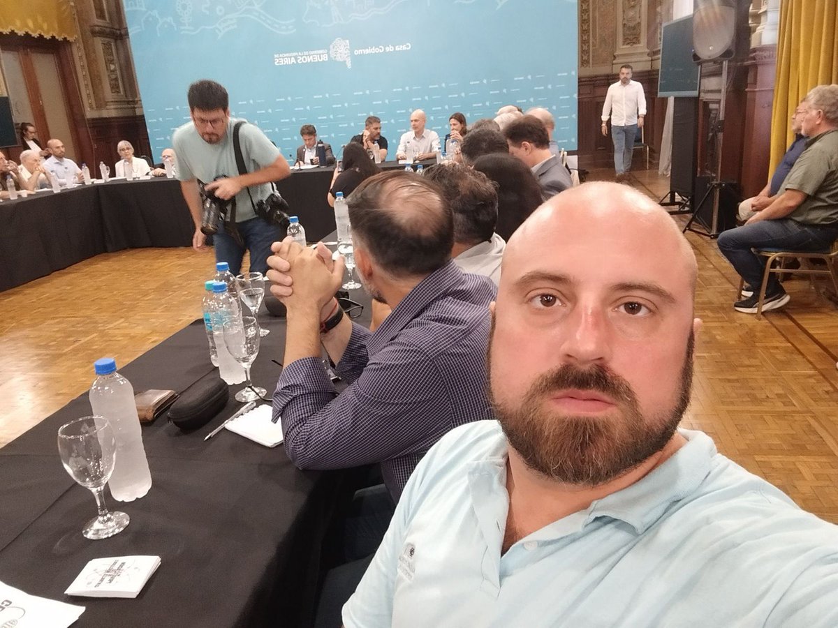 meganego01's tweet image. Como que es delegado sindical de Atucha 2 y amenaza con matar a  el presidente @JMilei  y a  el ministro @LuisCaputoAR  ? 
Mariano Saleh, delegado sindical de Atucha II y colaborador del medio La Izquierda Diario. @AleMonteoliva @MinSeguridad_Ar @madorni @PatoBullrich @JMilei…