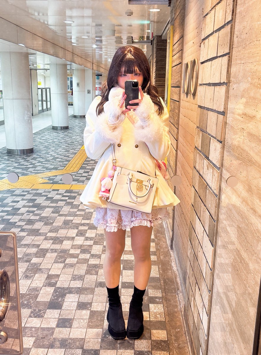 かなぽんさん　専用 新幹線の洗面台盛れる🚄