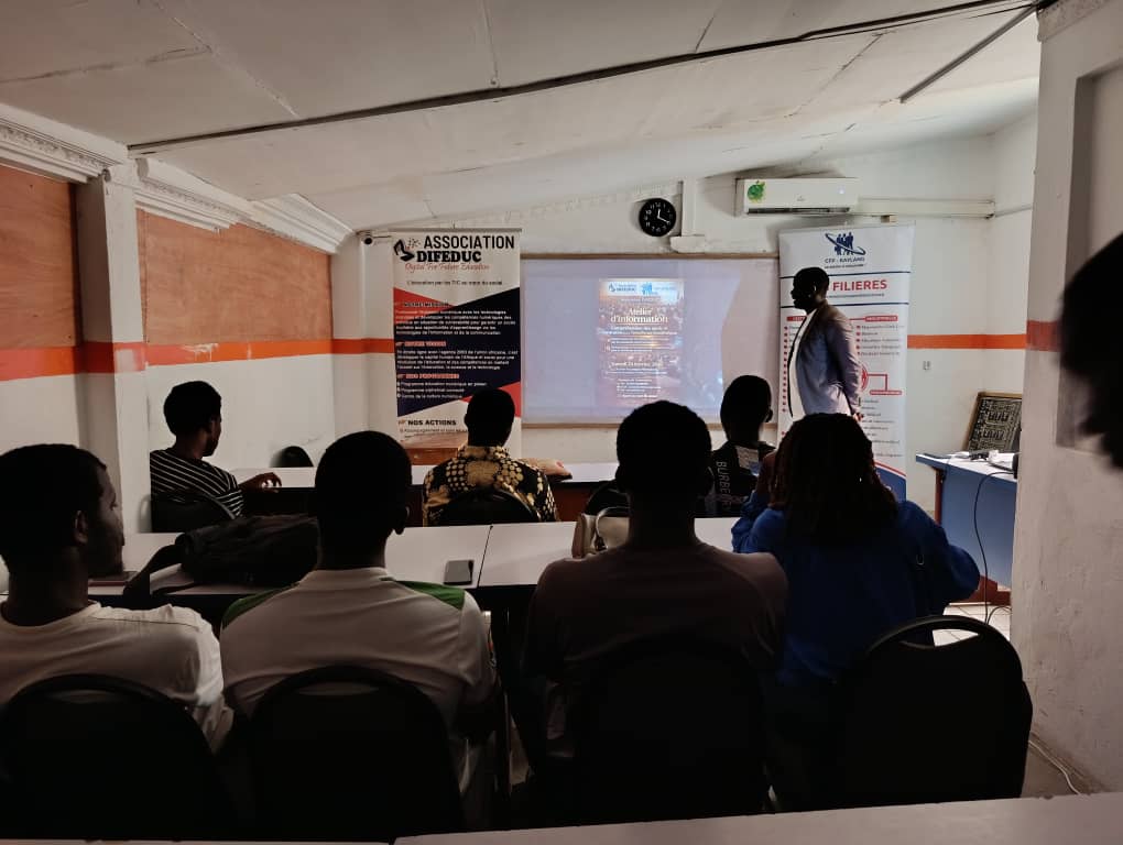 Difeduc's tweet photo. 🎓 Atelier réussi au CFP-KAYLANG 

L'Association DIFEDUC a animé samedi 24 janvier un atelier d'information stratégique au campus Ndongbong du Centre de Formation Professionnel KAYLANG. 
#DIFEDUC #FormationProfessionnelle #IntelligenceArtificielle #EducationDigitale #CFPKaylang https://t.co/EPihtTBpqO