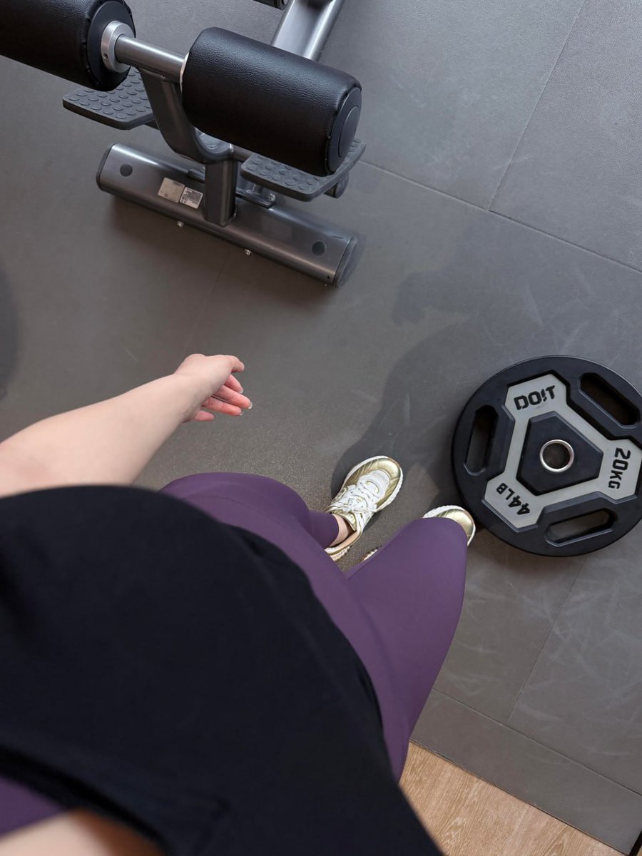 🇺🇸 Helen (@32_us88) on Twitter photo 