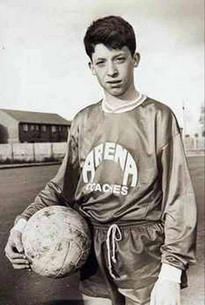 The Extreme Football Enthusiast tweet media