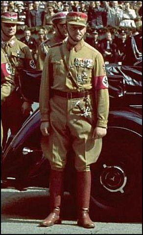 BusterHerbert's tweet photo. @HuffPostUK I saw this pic and thought I had seen this uniform before https://t.co/sHjRY5ai72