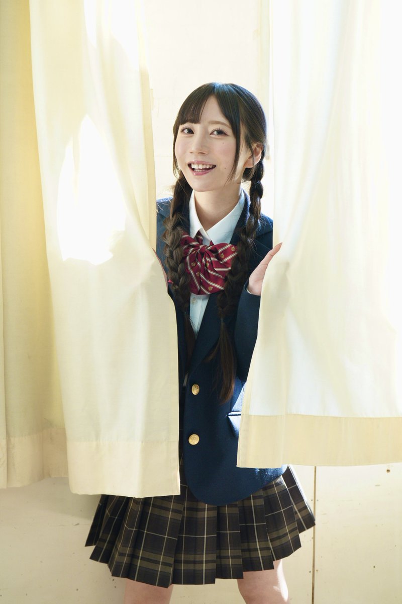 LP_SONG_R's tweet image. 光から現れた転校生(転生者)

#七沢みあ
#私立近代麻雀学園