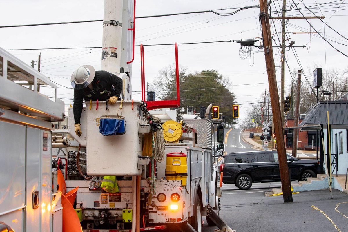 Impacts from Winter Storm Fern are expected overnight as snow, ice, and strong winds move across Georgia. Our crews are prepared; we have 10,000+ personnel ready to respond and restore power as soon as conditions are safe.

What to expect:
🌨️ Freezing rain and subfreezing temps