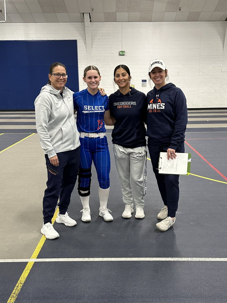 Lily Scott 2027 tweet media