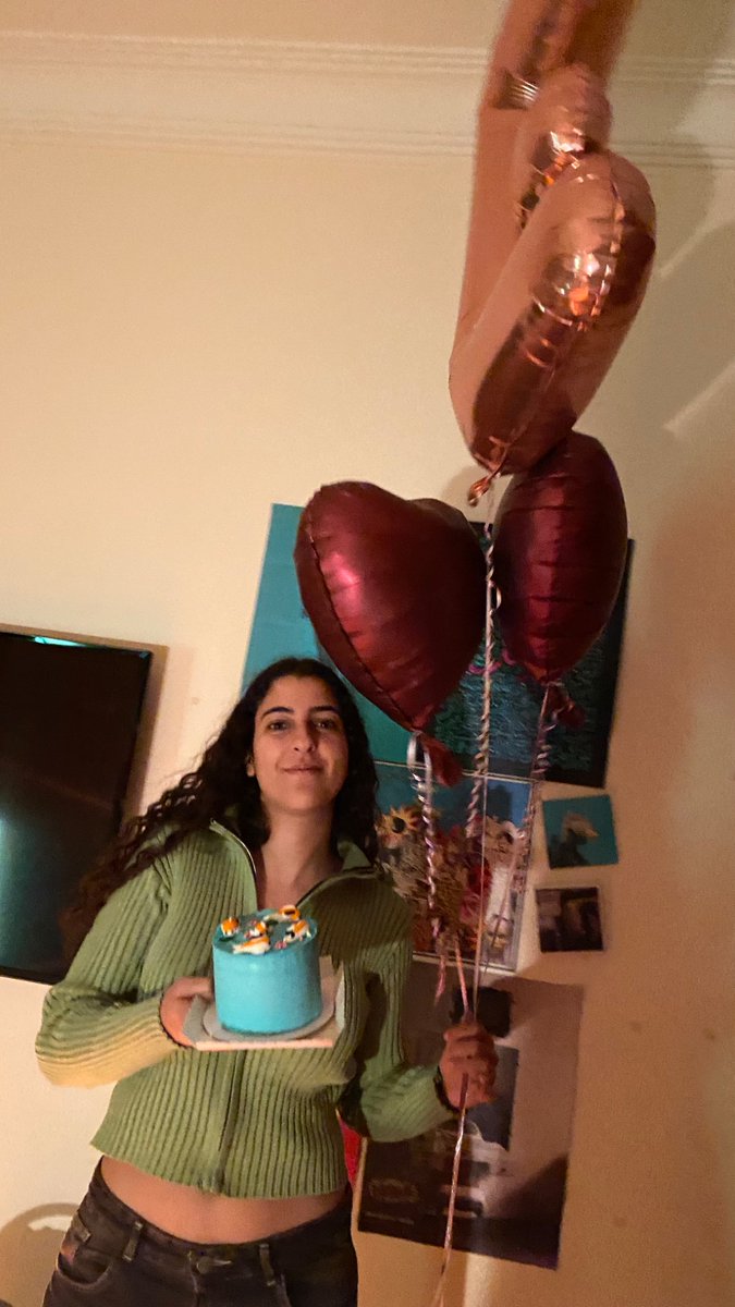 DiWodka's tweet image. 26🎂🎏