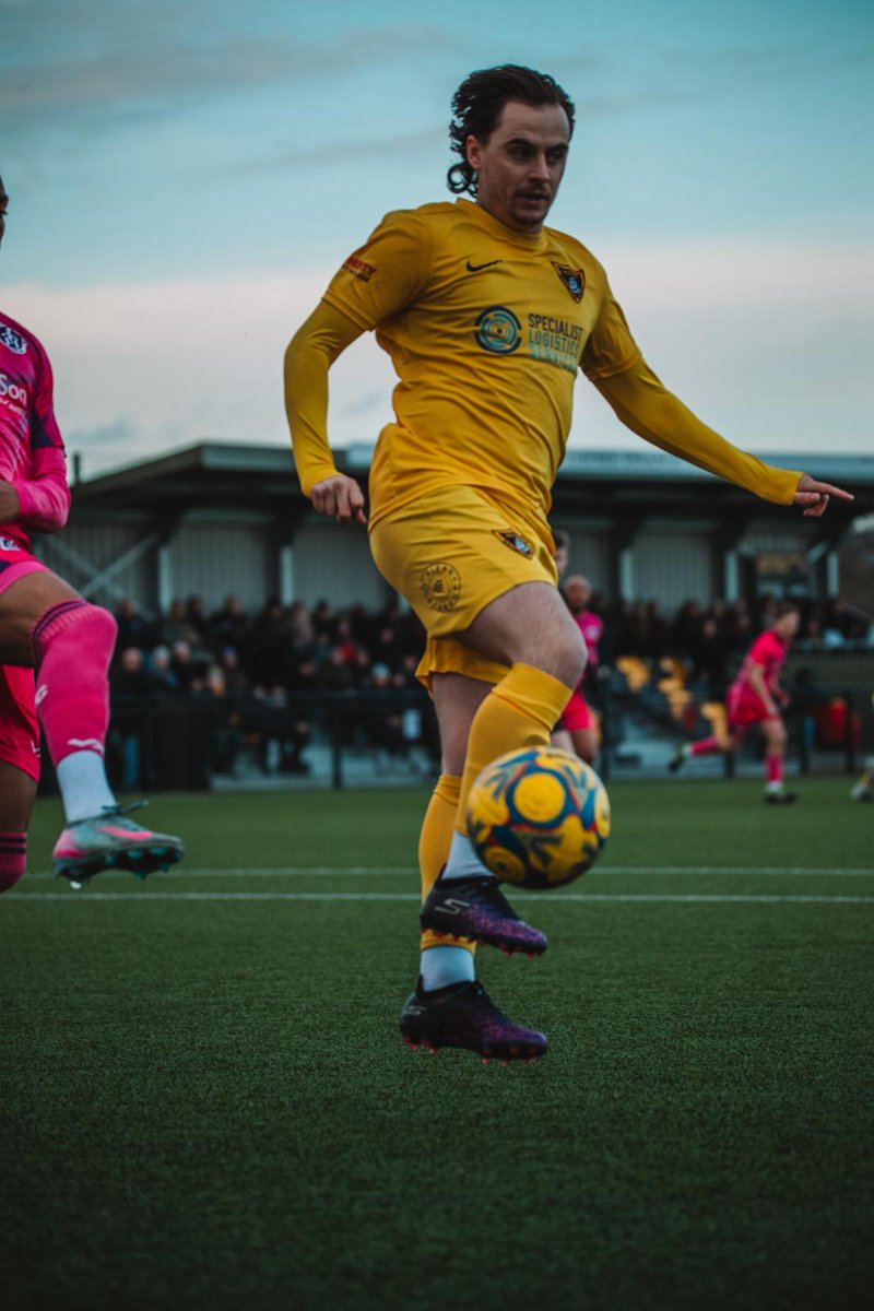 Harborough Town FC 🐝 tweet media