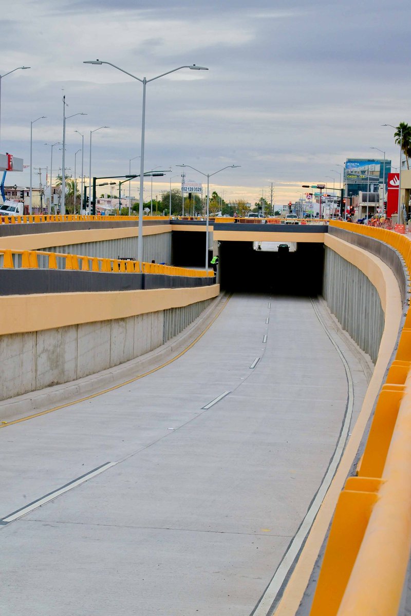 tonoastiazaran's tweet photo. ¡Listo para estrenar! 🚧✨

Estamos a solo un día de la inauguración del Paso a Desnivel del Colosio y Solidaridad, ¡están todas y todos invitados a las 5 pm!

📍Inicio del recorrido en el Applebee’s. https://t.co/UE0tCZztDg