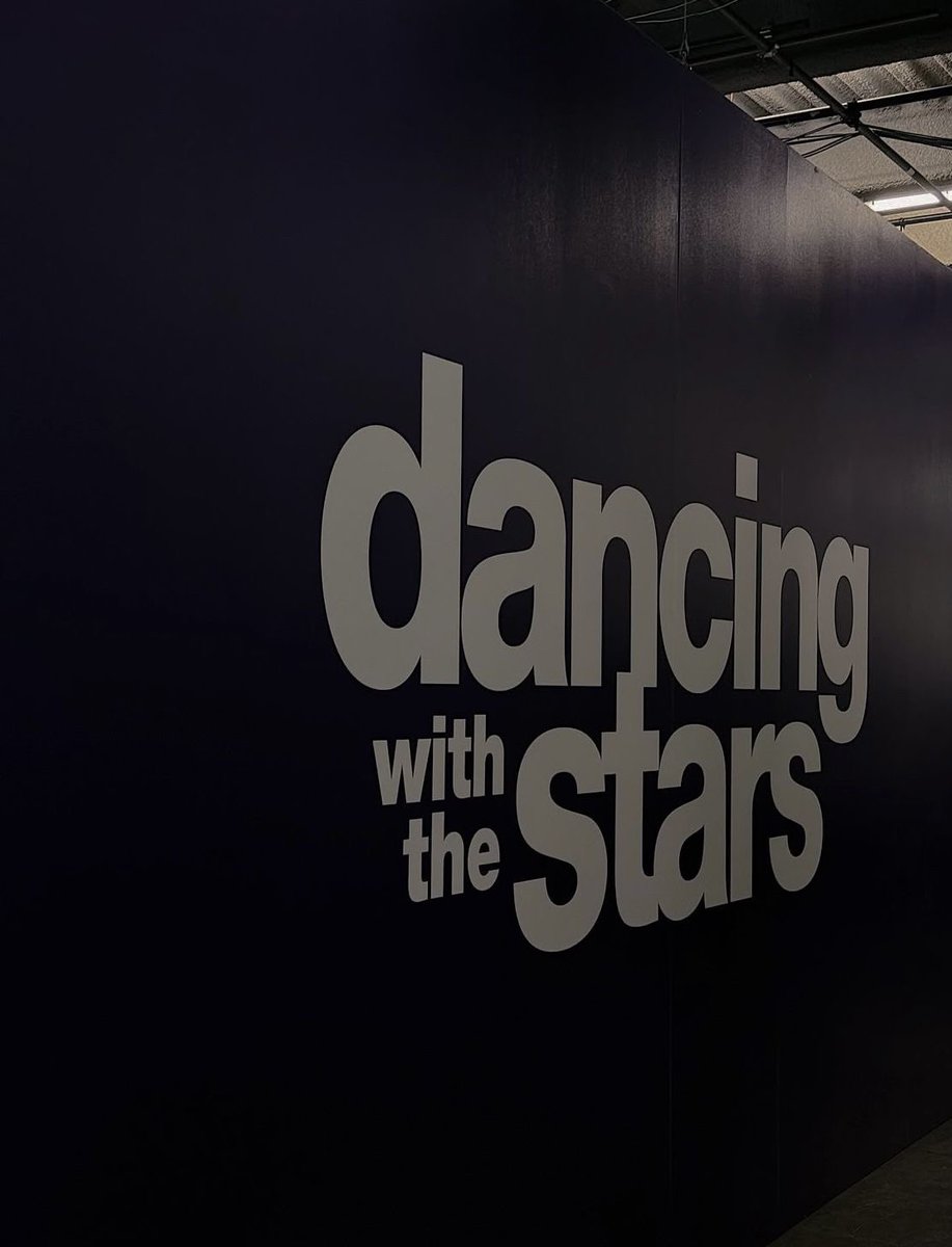 mickey ☆ tweet media