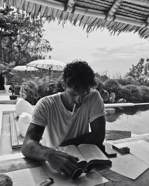 luisomor's tweet photo. Train your body and your mind, you need both to be complete https://t.co/74G80mDZOh