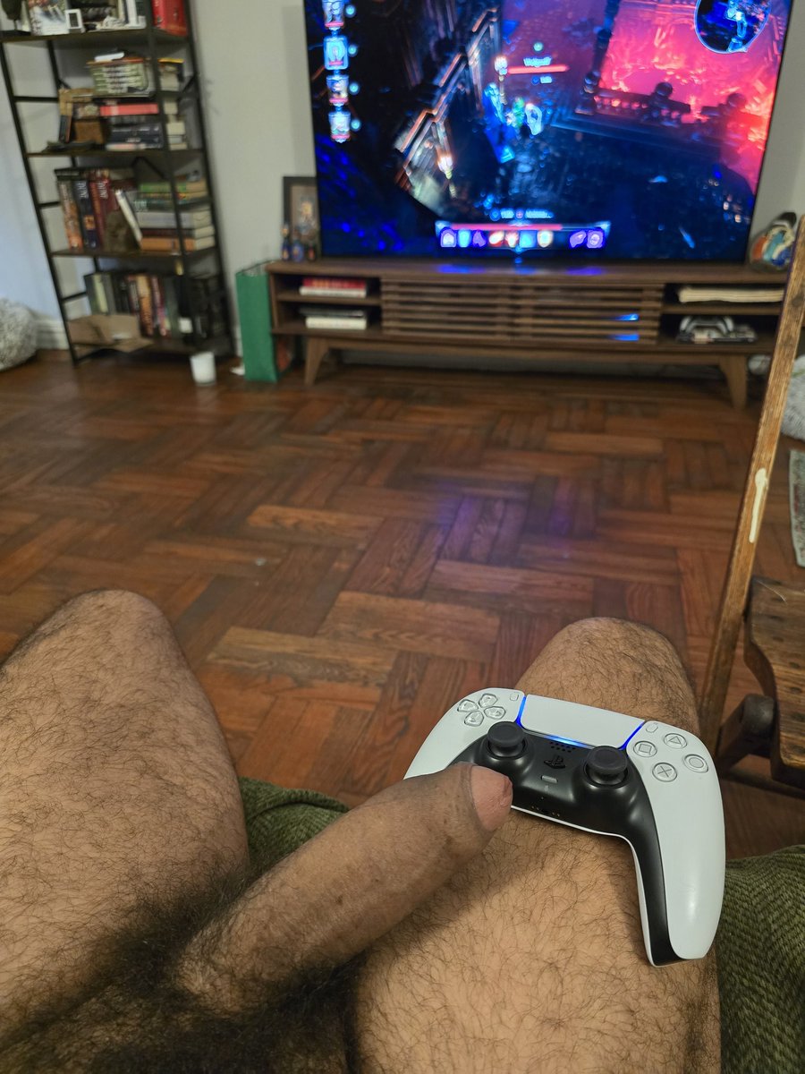 today's a gaming kinda day. Who wants to play?