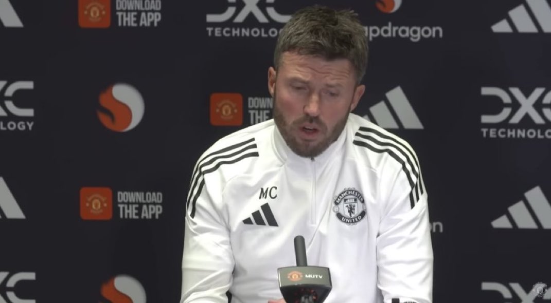 utdreport's tweet image. Carrick on whether #mufc can be as proactive against Arsenal as they were against Man City:

“They are a good team, and Man City are a good team. Offensively, they occupy the entire width of the pitch well, they pose different problems from the sides, with crosses... They are…