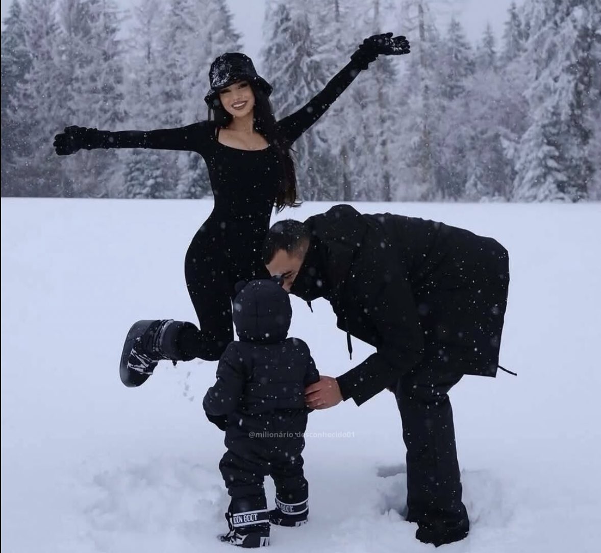 ꨄ︎ (@couplsgoal) on Twitter photo 