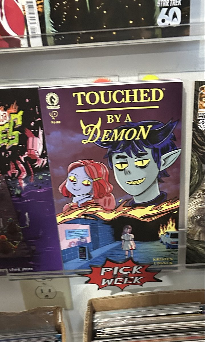 Kristen Gudsnuk ECCC F2 artist alley tweet media