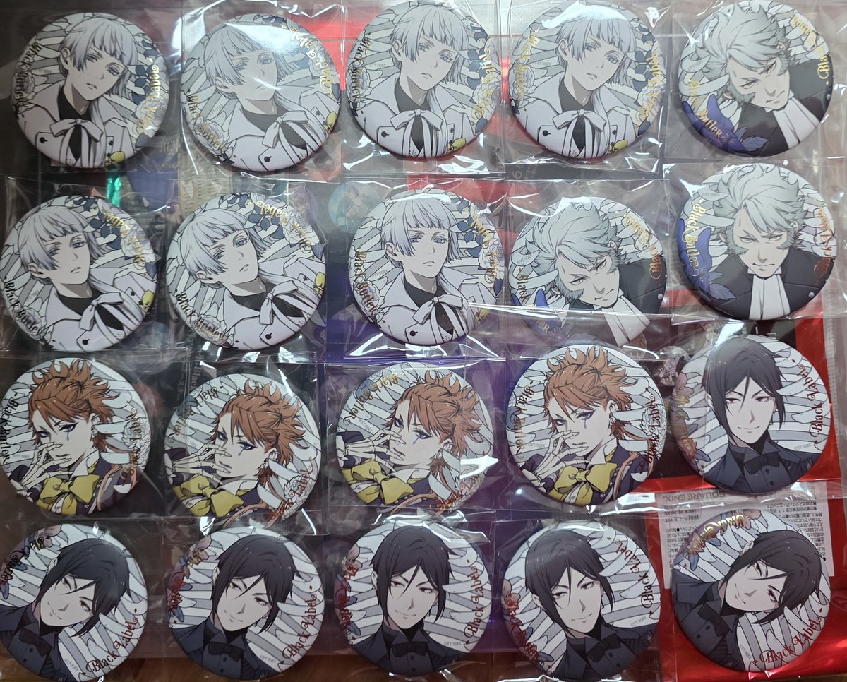 james12LED's tweet image. 黒執事　アクリルコースター　缶バッジ　　交換　譲渡を探しております。
譲)画像

求)定価＋送料
葬儀屋、セバスは単体不可。
まとめての方優先。
交換の場合は同異種シエル。
3枚目は同種セバスチャンも探しております。
都内手渡し可能になります。
宜しくお願い致します。