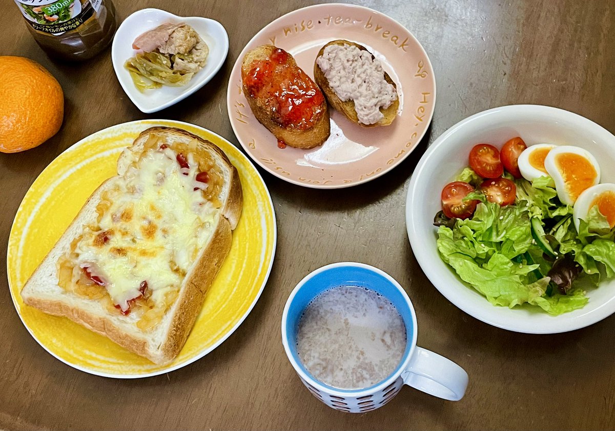 次男大会２日目

ママ（パパ）は5時起きで朝ごパン作った🥪✨
ハッスルプレーを期待🤾🏻