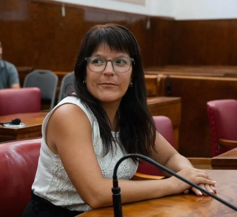 Centurión: “El uso de la IA en el municipio requiere un marco normativo”
loquepasa.net/centurion-el-u…

<a href="/MelisaCenturion/">Melisa Centurion</a>