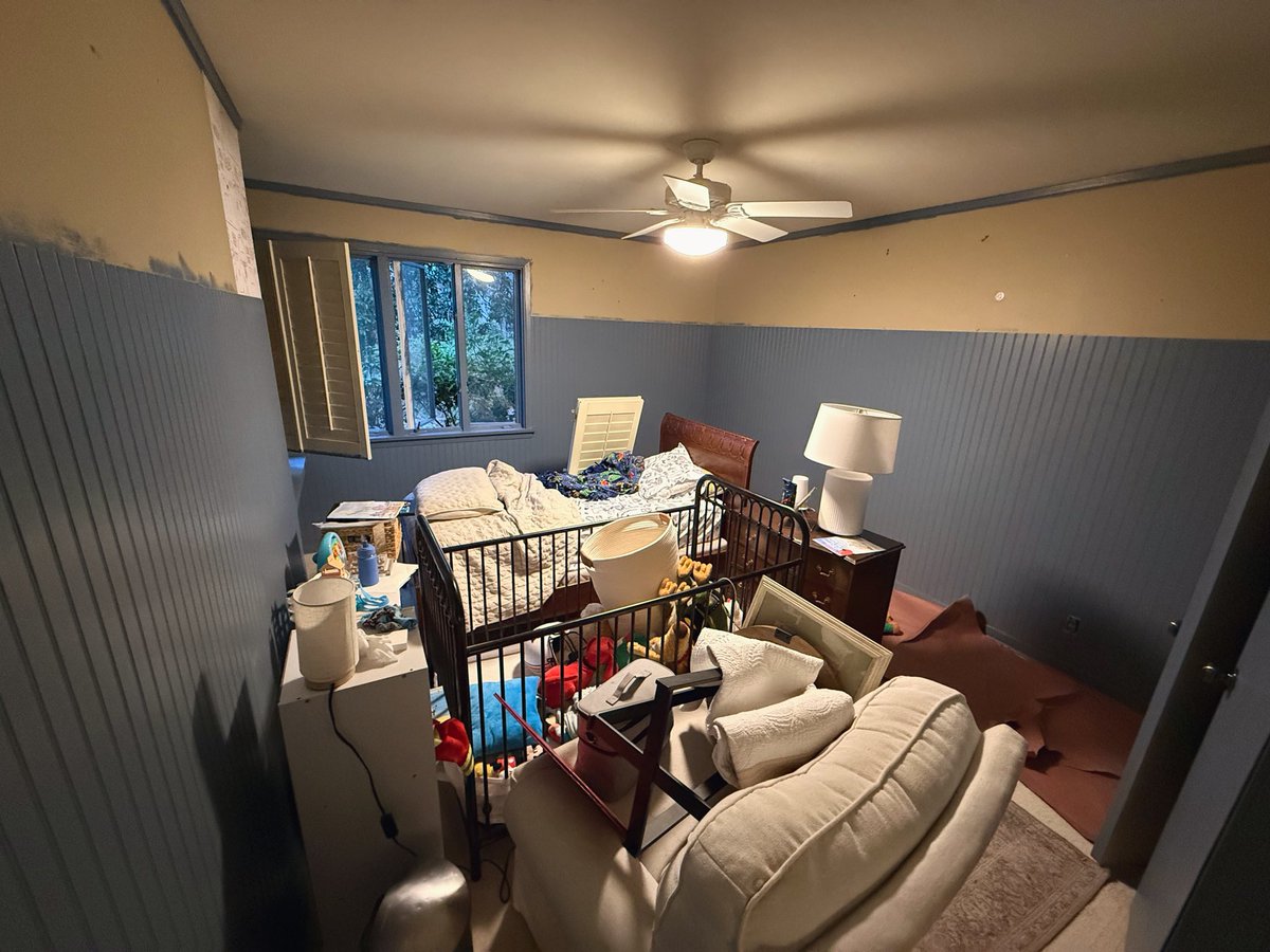 willking's tweet image. She locked me in here and told me I couldn't have anything to eat or drink until I finished...

...8 hours later