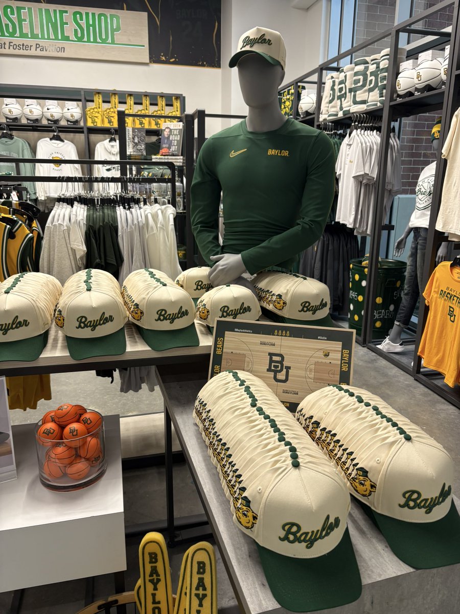 Adrienne Hare tweet media