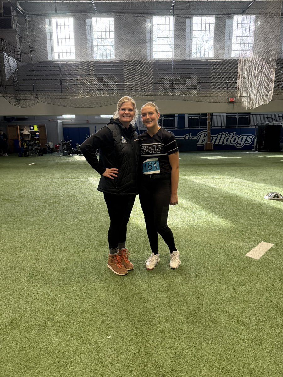 brayleeplotz_'s tweet photo. Had a great day at the @DrakeSoftball camp. Thank you Coach @LindsayDiehl00, Coach @jacobsen_molly, Coach Marshall and players for hosting an amazing camp. https://t.co/r3fZsIpeeY