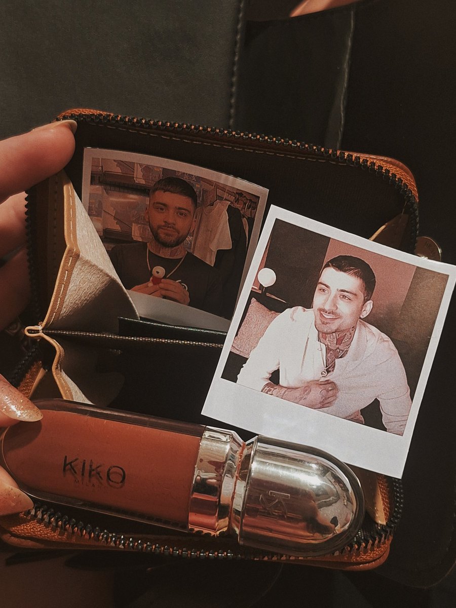 acervozain's tweet image. *no date*
-vamos dividir a conta?
eu: