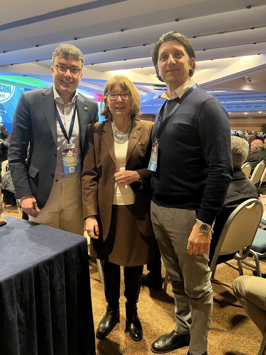 Buon lavoro a Simone Pasqualoni e Filippo Ugolini, responsabili per la campagna per il SÌ al referendum FI provincia PG.  Oggi a Roma per la giornata dedicata alla Giustizia e alla Libertà