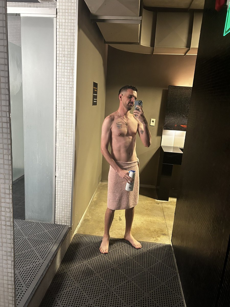 Listo para ducharme 🚿🫧 luego de ejercicios 💪🏼