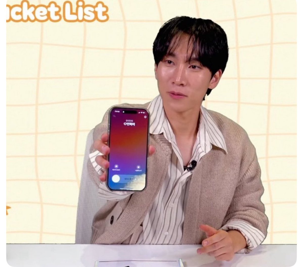 Surprising absolutely no one. My minkwang 🥹💙