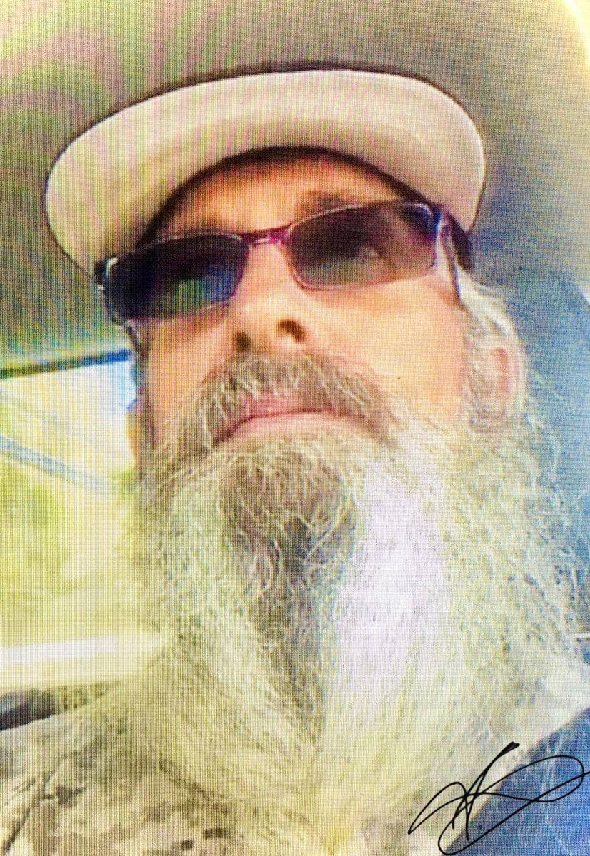 SummmertC's tweet photo. Helping You To See The Matrix. https://t.co/jmmSITXto4