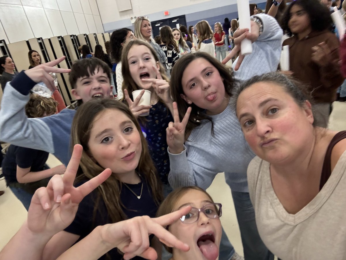 MrsStaub307's tweet photo. 6th grade dance with my girls and my kiddos! 💙💛 https://t.co/MKZCHRgJtf