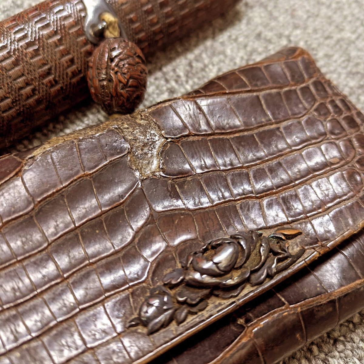 キセル入れ　黒珊瑚？　骨董　古美術 煙草キセルセット骨董工芸品。