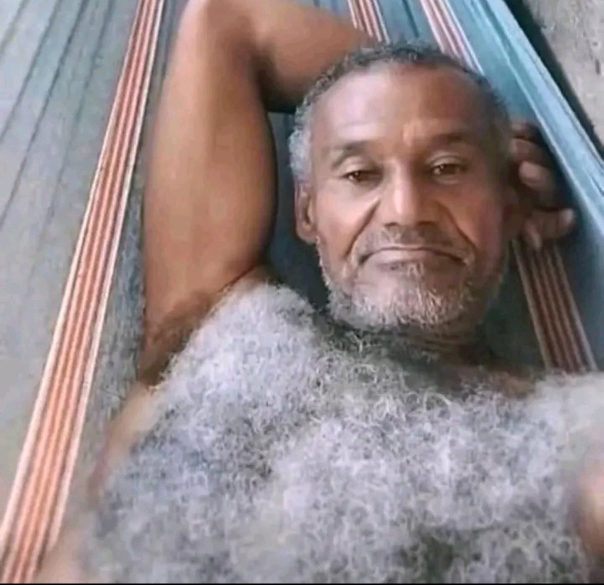 CecSamel's tweet image. Tirei agora rsrs