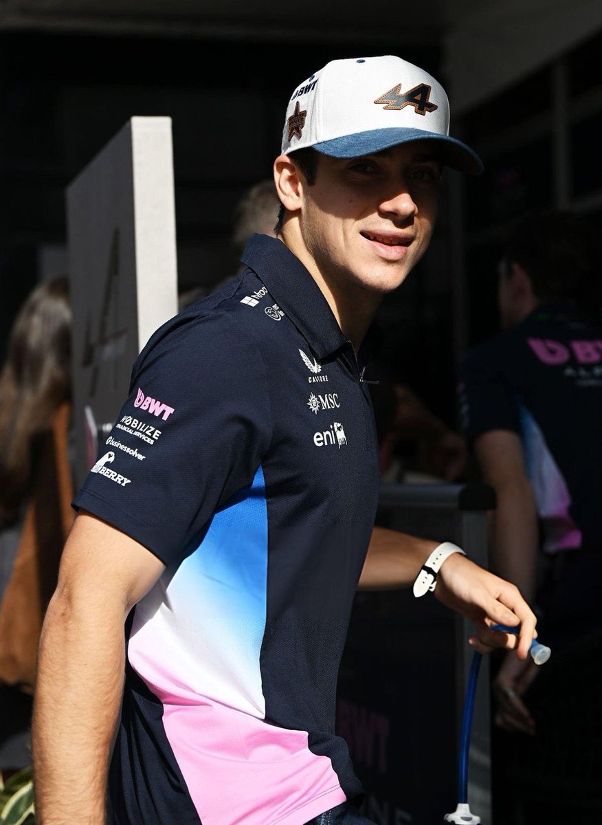 AlpineArg_'s tweet image. 📣 SORTEO GORRA ALPINE DEL GP DE AUSTIN 🇺🇸

REQUISITOS‼️ 

- Seguirnos en Twitter 
- Darle LIKE y RT a este post.  
- Comentar 

IMPORTANTE: SI NOS SEGUIS EN INSTAGRAM Y COMENTAS LA CAPTURA TENES CHANCES DOBLES!

Anunciamos el ganador el día: 31/01

Mucha suerte 💪🏻🩷