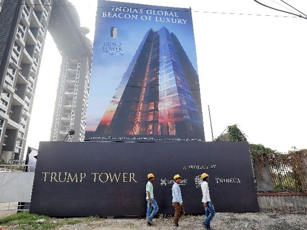 SanjDeep7's tweet photo. .... #Lodha Projects in #Mumbai.
1. Lodha #Bellagio
2. Lodha #Bellisimo
3. Lodha #Trump Tower
4. Lodha #Altamount
5. Lodha #Belmondo
6. Lodha #Belavita
@MPLodha
@AbhishekMLodha
@Dev_Fadnavis
@narendramodi
@amitmishrainn
@amitmalviya
@AmitShah
@RahulGandhi
@Pawankhera
@OfficeofUT
@RajThackeray
@profapm