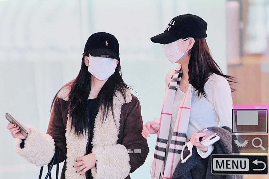 lc_cjs's tweet image. 260125 SZX 궁합즈재잘재잘🐶💬🐰💬 #ITZY #있지 #LIA #리아