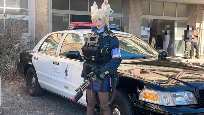 ブルアカファスガンに来ています! 先週二郎食べてたら 警察はカップヌードルだろといわれたので… 車両