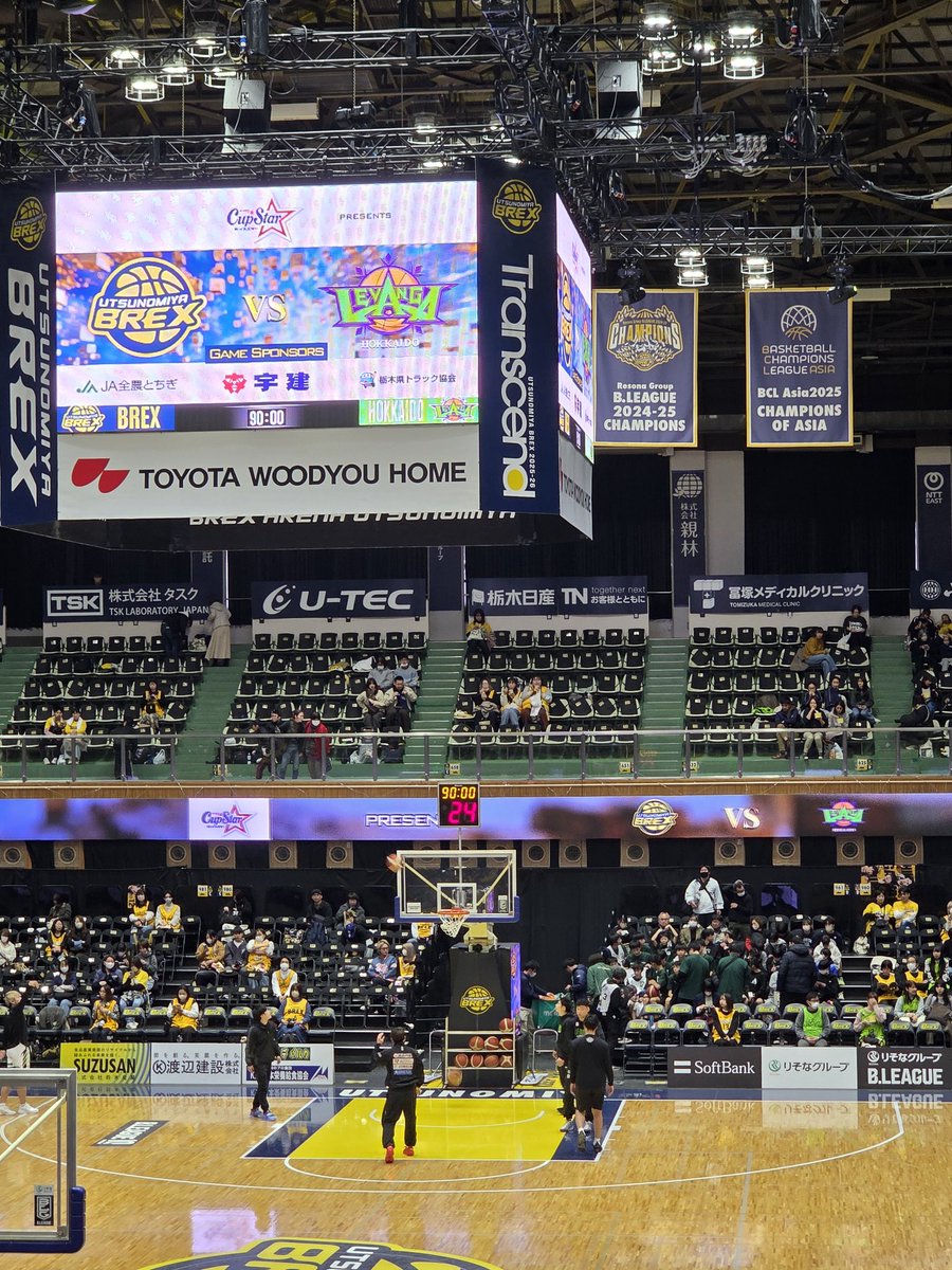 djhamag's tweet image. 昨日は悔しい敗戦
ホームでの連敗は阻止
今日は絶対勝つ🔥

今日もいつものとこから
Let's Goとちぎ！
Go BREX！
#Transcend 
#BREX