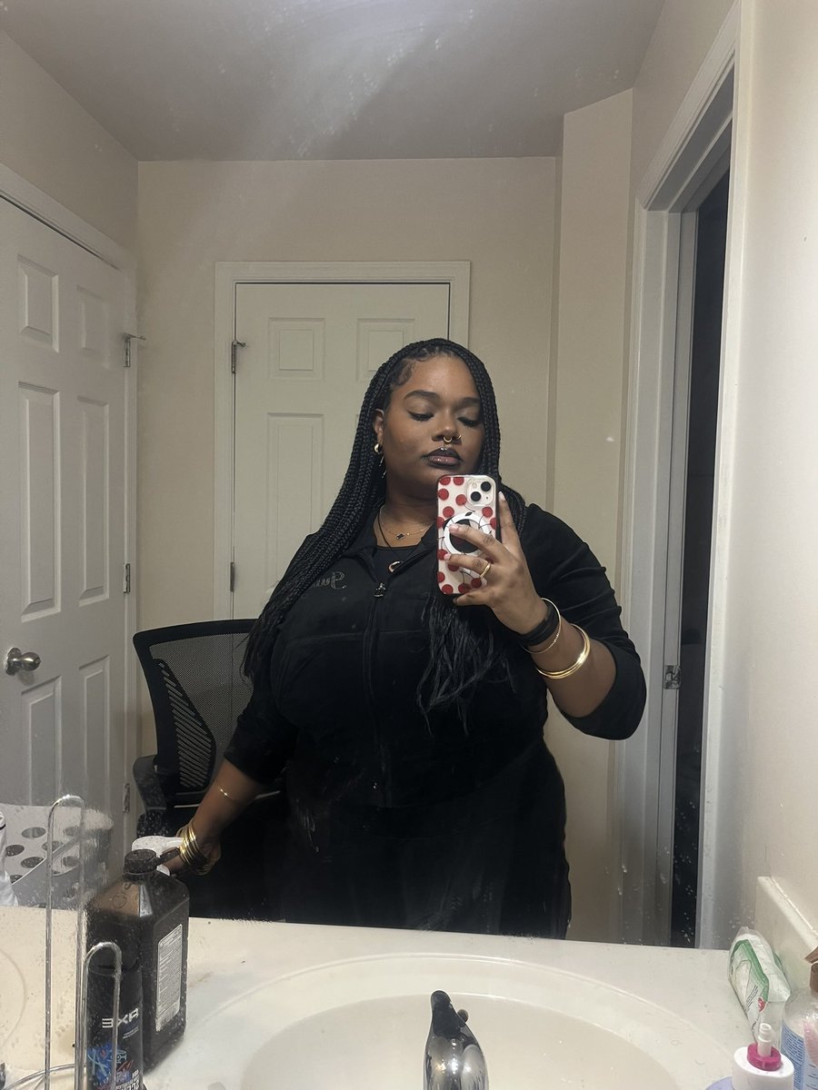 Amari ⋆˚꩜.ᐟ tweet media