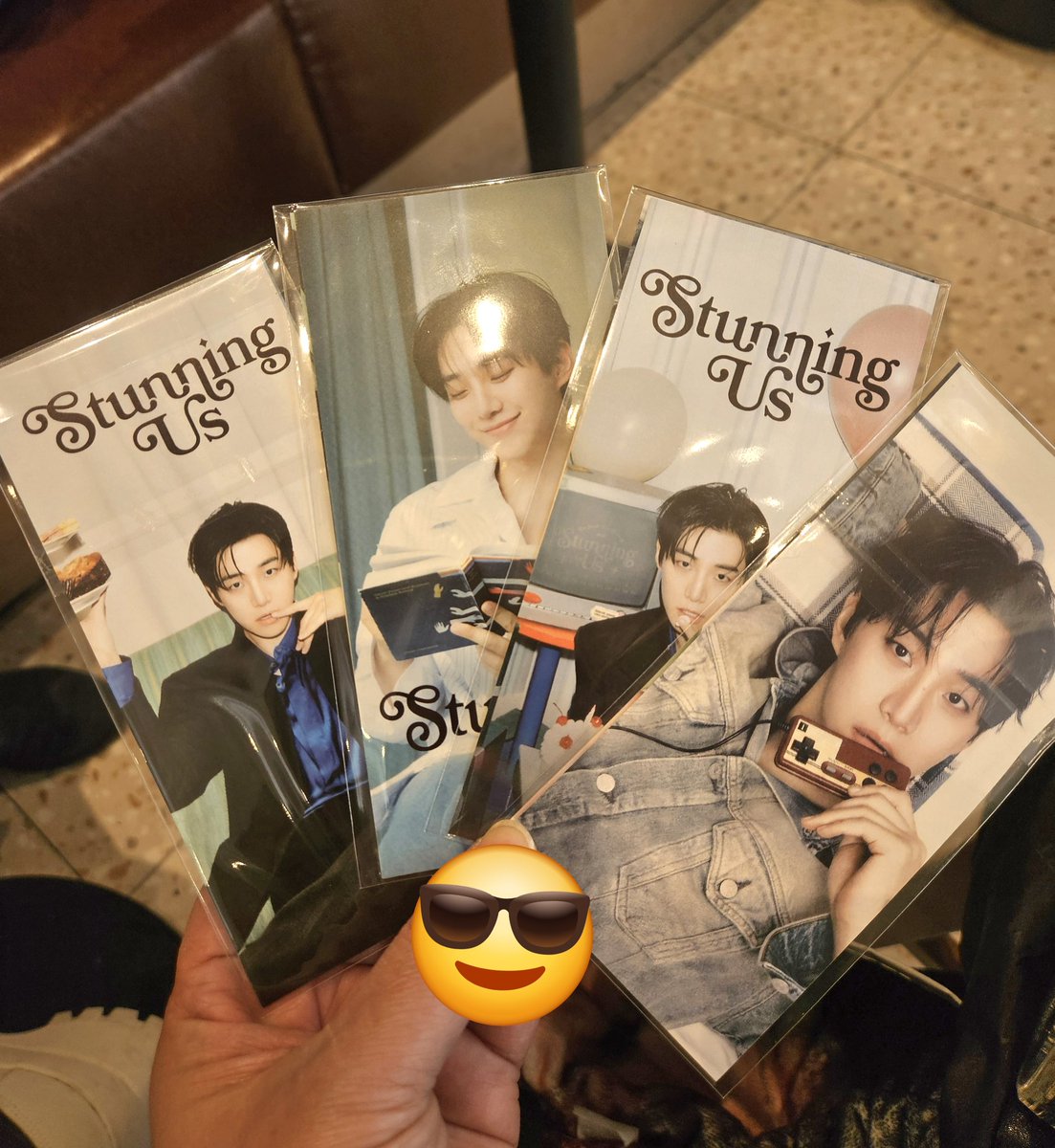 카드택 2종씩 
총 200세트 
나눔 합니다.

장소 :화정체육관 입구 오른쪽
일시:생일날 오후3시
많이 받으러 오셔요