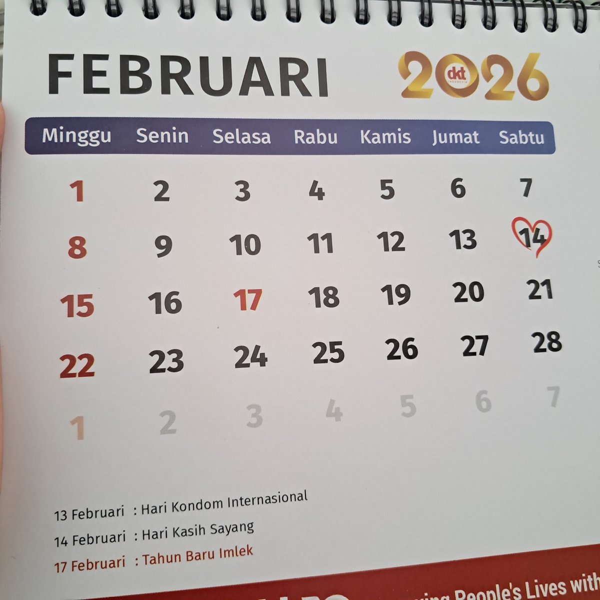 preonthin's tweet image. H-1 valentine wajib pke pengaman soalnya jadi hari kondom internasional 🤗🤗