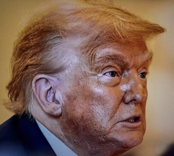 MONCAYOJUAN's tweet image. ⚠️Era un hombre bueno, defendía a otras personas de ser atacadas, no uso arma, nunca agredió a nadie ni al ICE lo mato el odio propagado por el monstruo DICTADOR @realDonaldTrump...👇👇🤬🤬