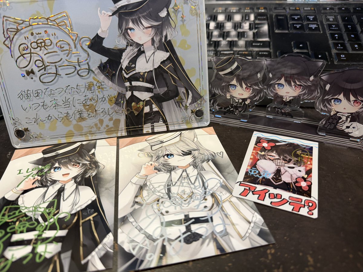 5周年グッズ届いた〜 等身大タペストリーでっか！！！！ ランダム